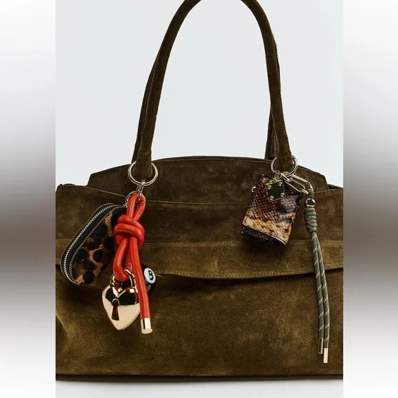 Zara | Accessories | Zara Multicharm Key Chain | Poshmark Zara | Accessories | Zara Multicharm Key Chain | Poshmark